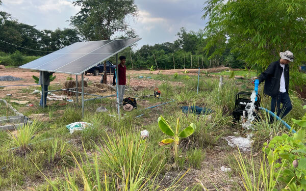 1.1kW Solar Surface Water Pump System in Thailand