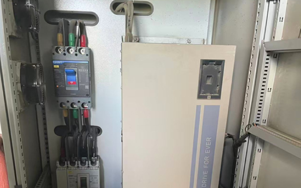 132kW Solar Water Pump Inverter with Cabinet in Mwanza, Tanzania